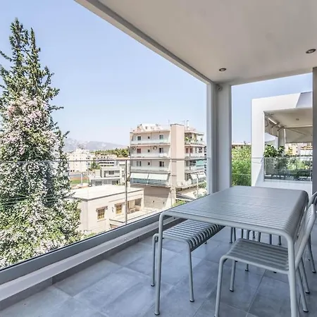 Light Apartment *